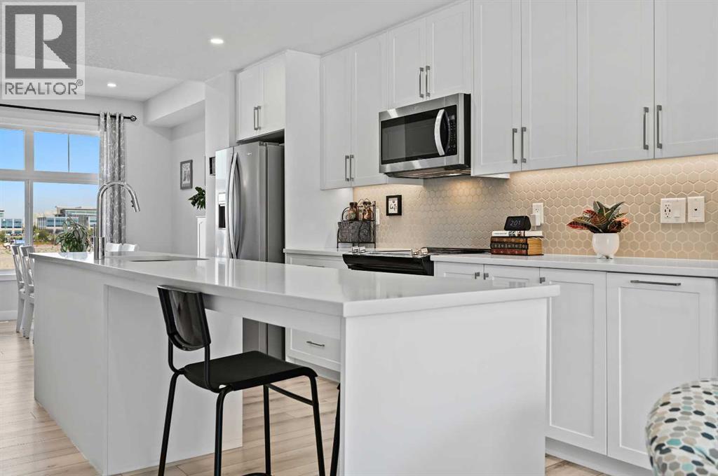 157 Les Jardins Park Se, Calgary, Alberta T2C 5V3 - Photo 3 - A2275352