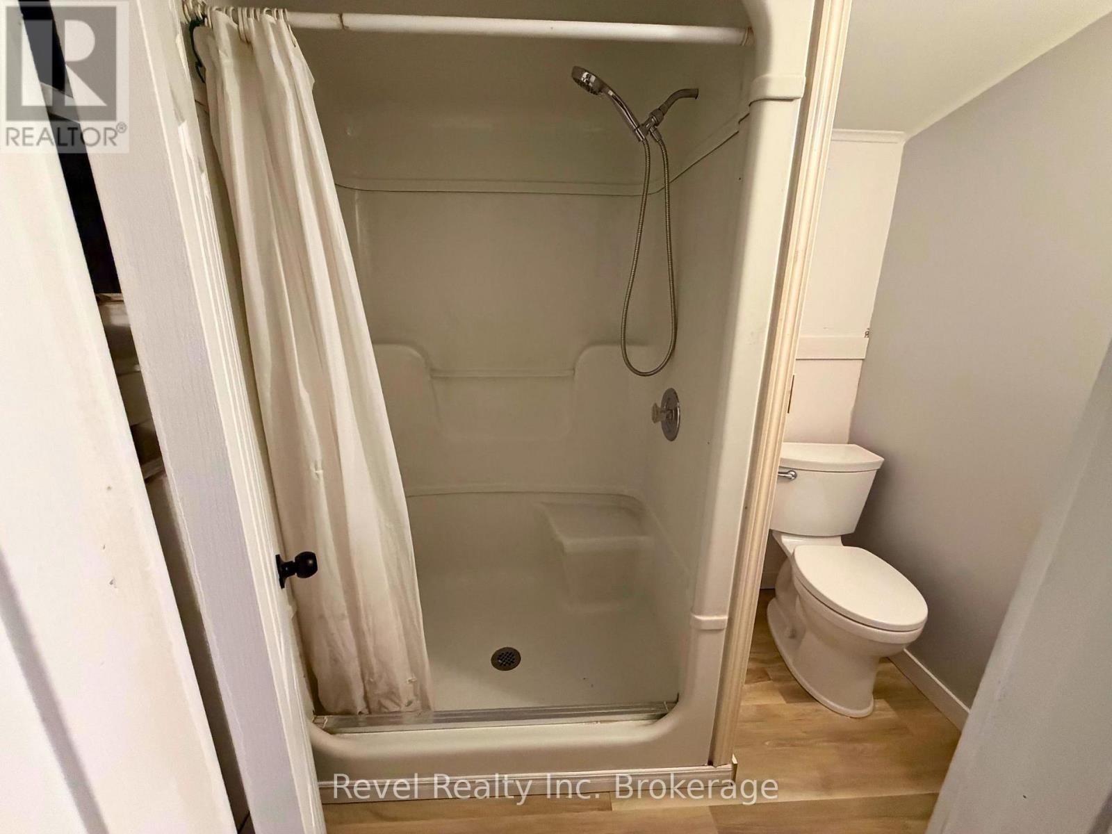 143 Mill Street, Woodstock, Ontario  N4S 2W2 - Photo 6 - X12635458