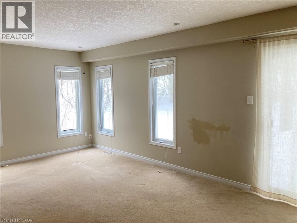 421 White Birch Avenue, Waterloo, Ontario  N2V 2T3 - Photo 12 - 40794086