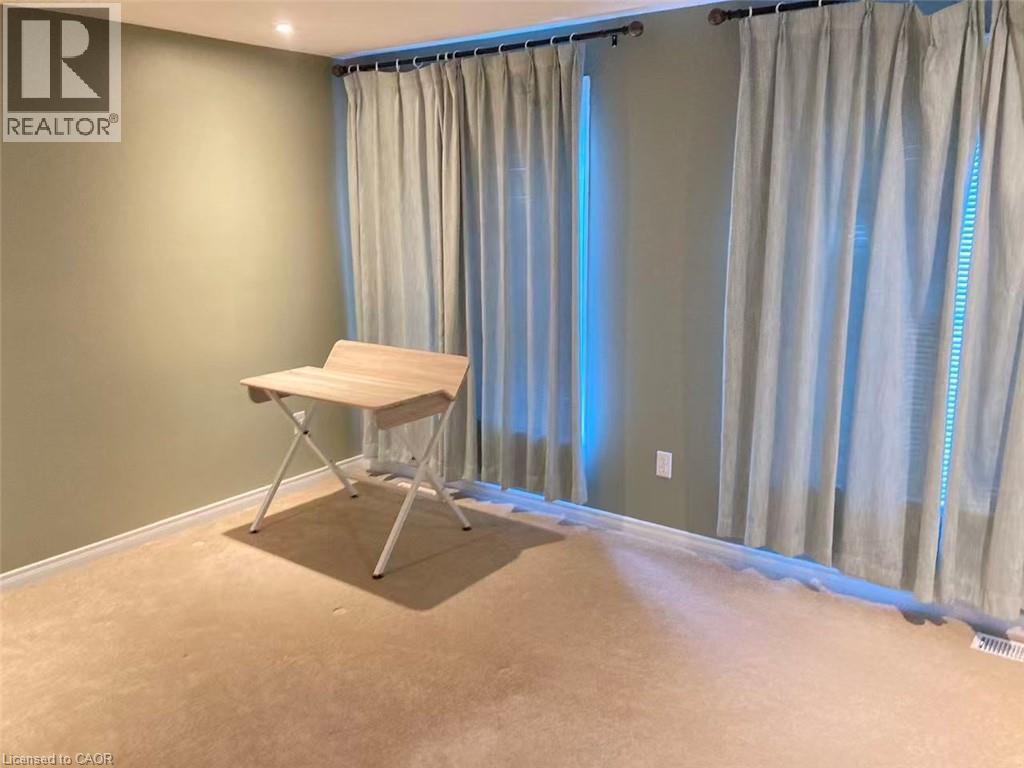 421 White Birch Avenue, Waterloo, Ontario  N2V 2T3 - Photo 24 - 40794086