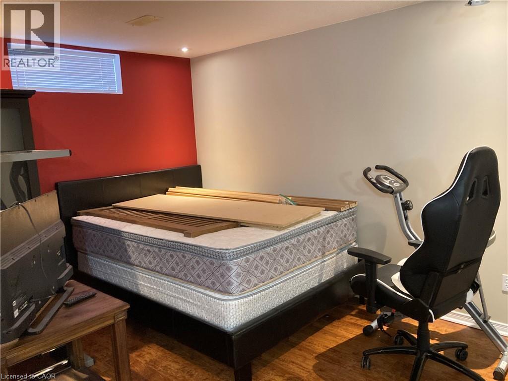 421 White Birch Avenue, Waterloo, Ontario  N2V 2T3 - Photo 31 - 40794086