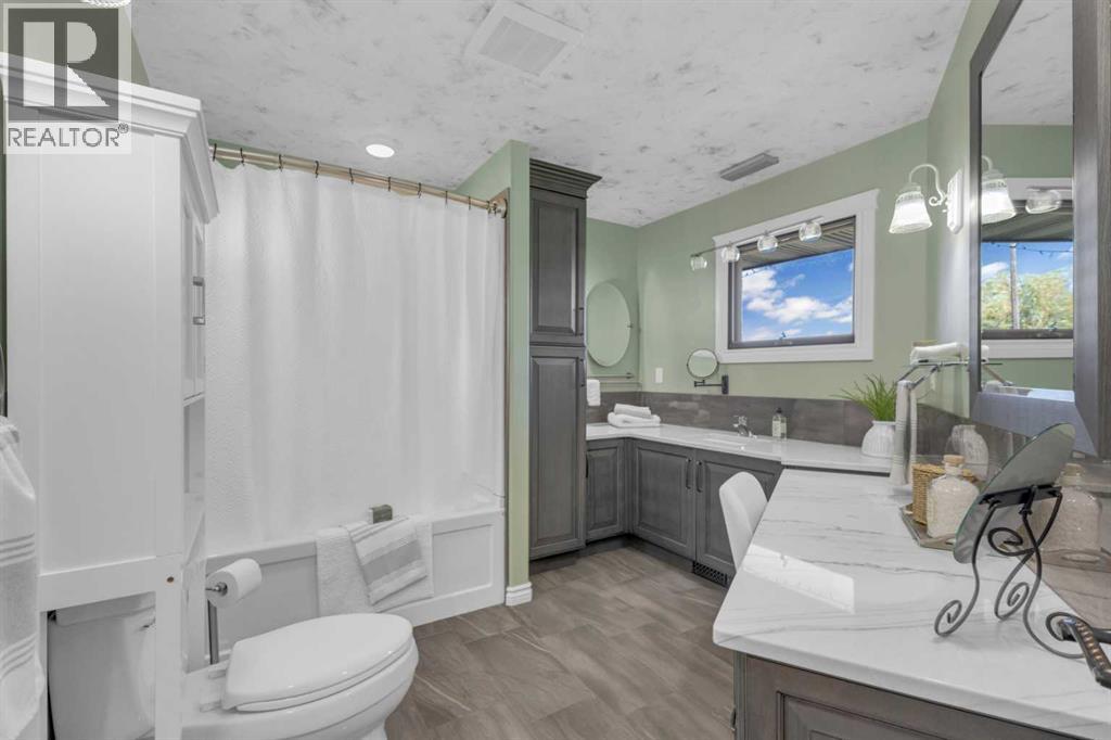 39070 Range Road 281, Rural Red Deer County, Alberta T0C 0J0 - Photo 14 - A2251895