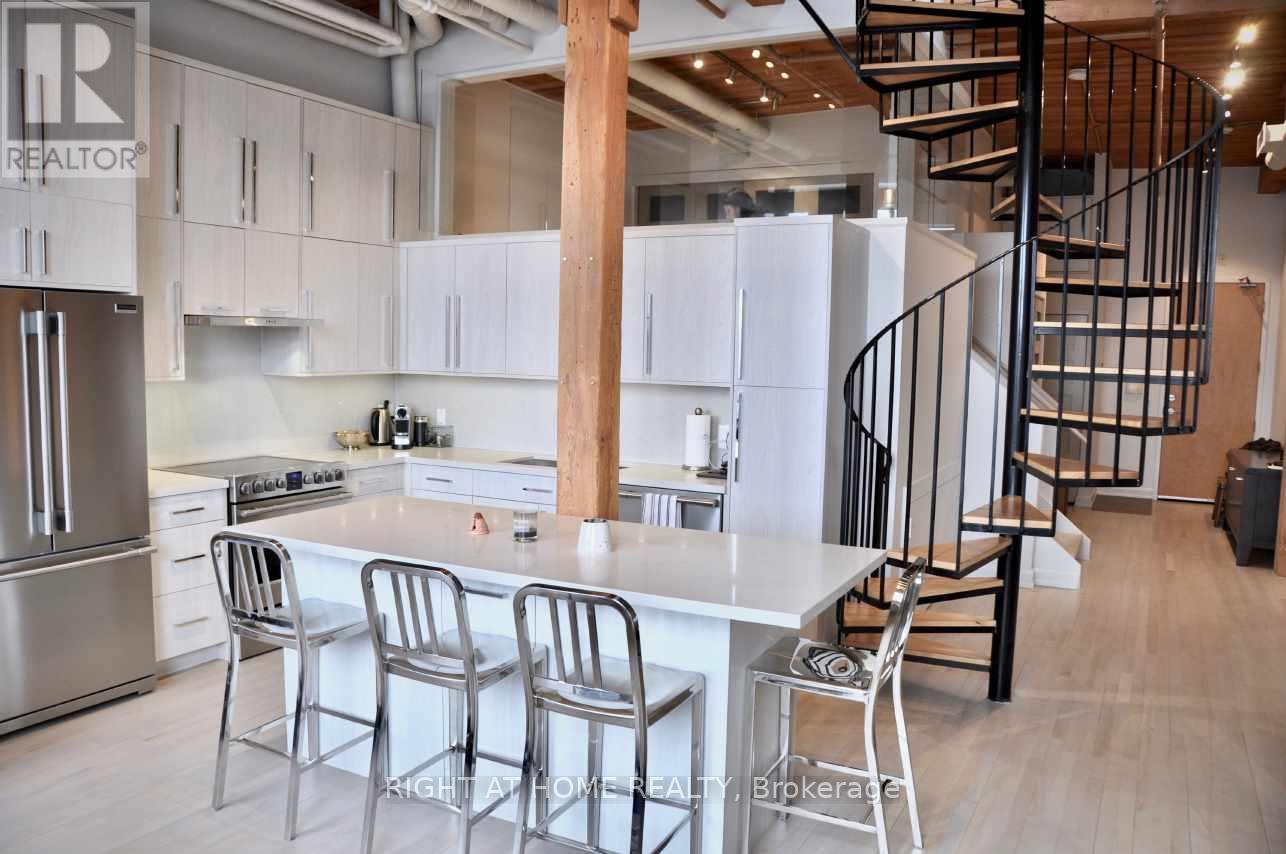 Ph14 - 993 Queen Street W, Toronto, Ontario  M6J 1H2 - Photo 3 - C12635460