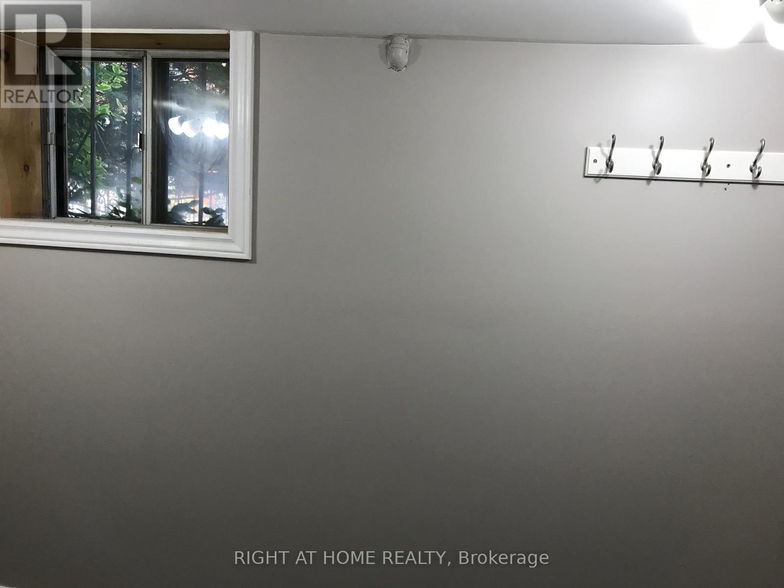 1082 College Street, Toronto (Dufferin Grove), Ontario  M6H 1B3 - Photo 5 - C12635464