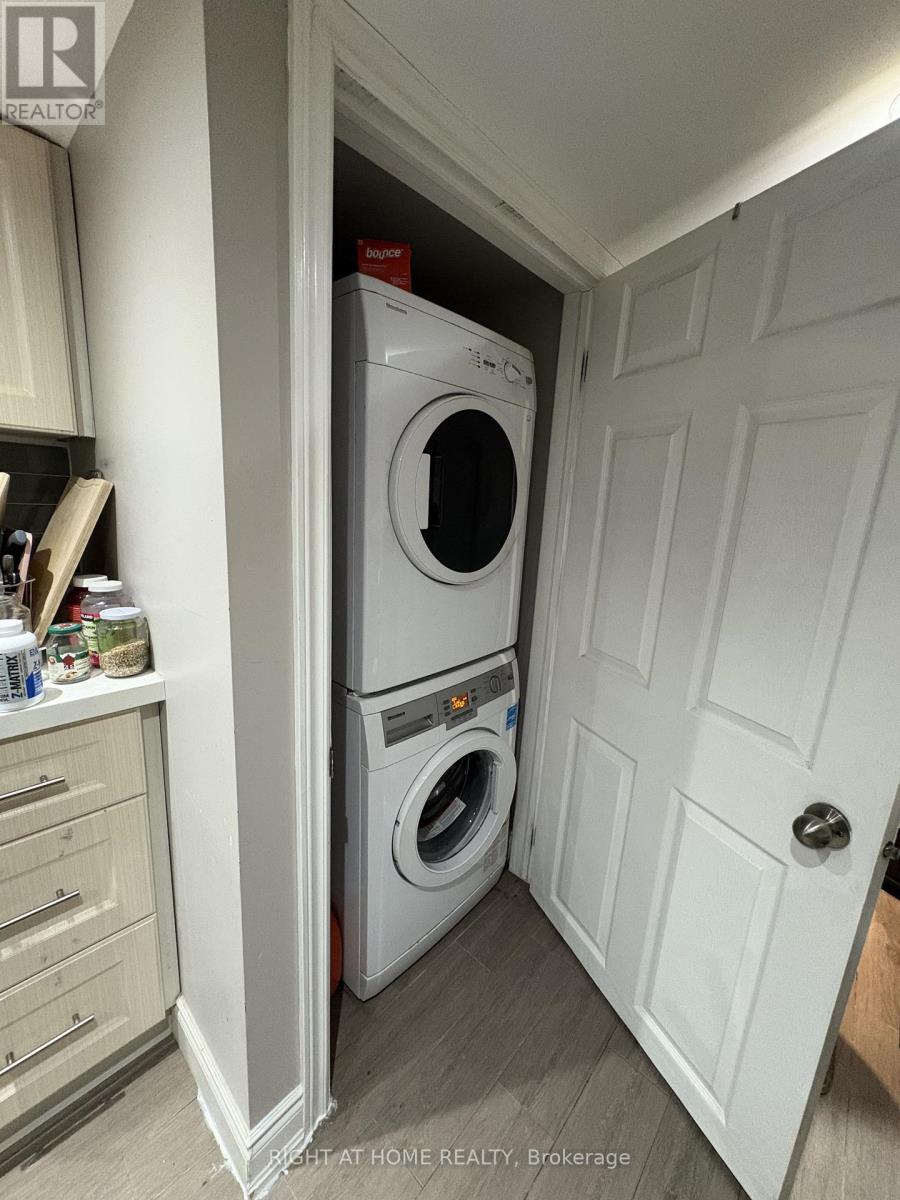 1082 College Street, Toronto (Dufferin Grove), Ontario  M6H 1B3 - Photo 9 - C12635464