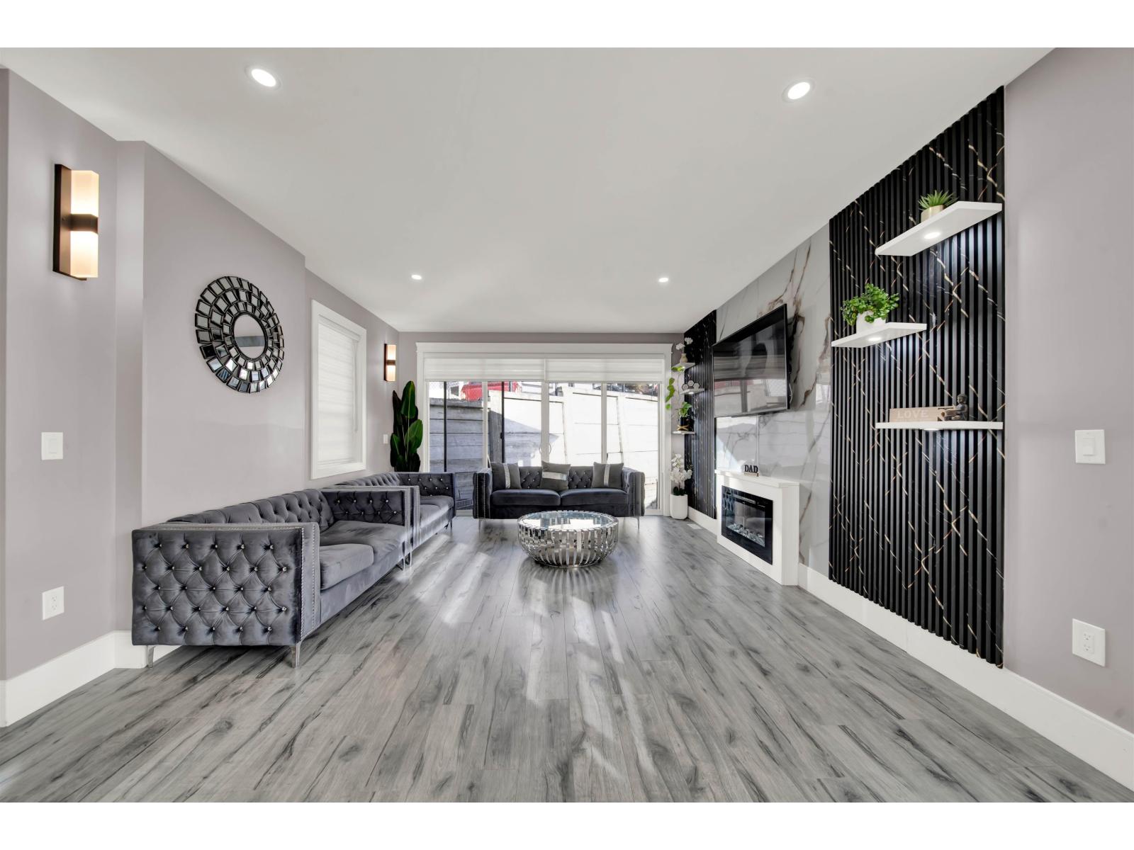 38 4217 Old Clayburn Road, Abbotsford, British Columbia  V3G 1L5 - Photo 3 - R3073893