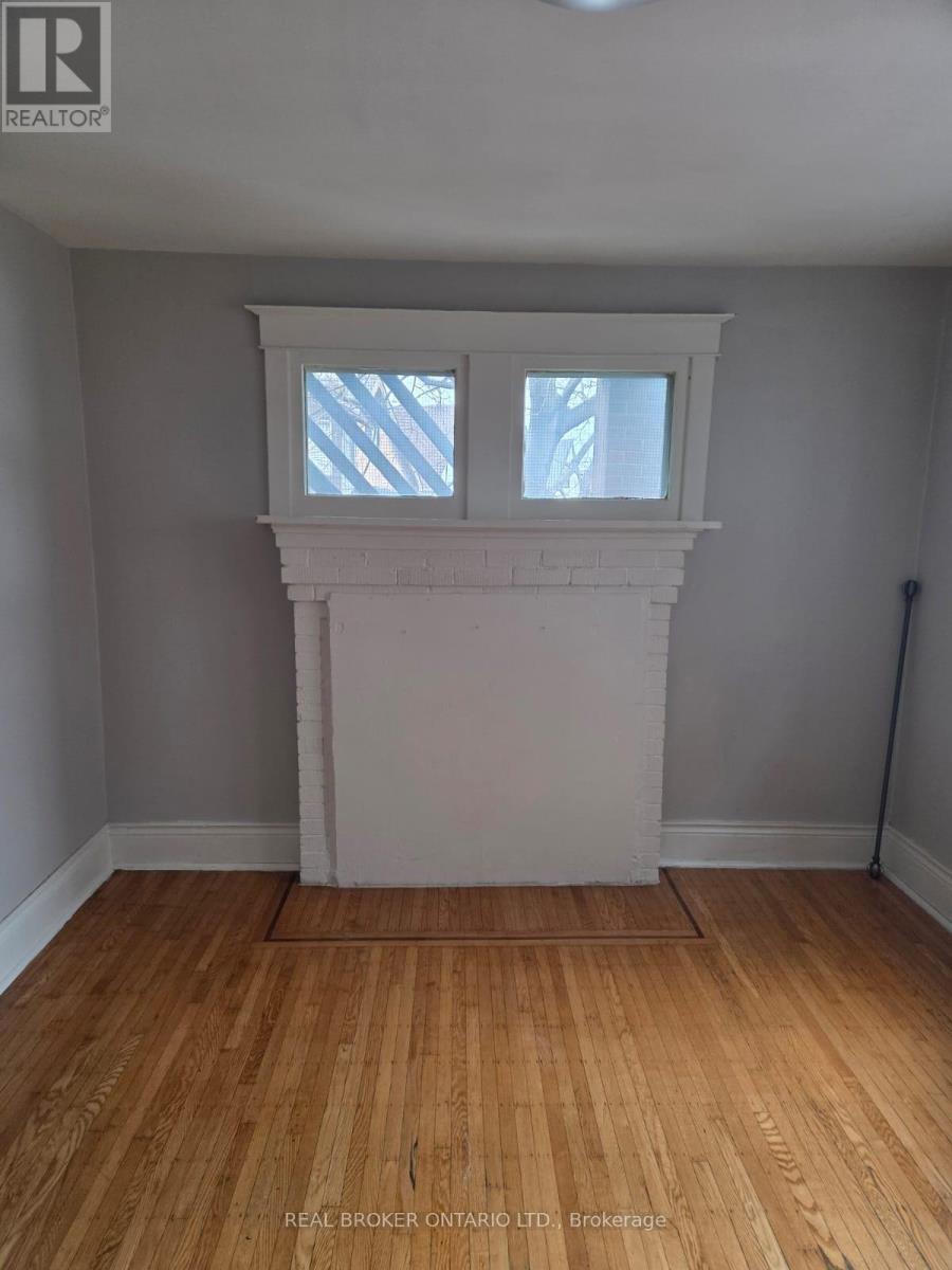 5 - 985 Main Street E, Hamilton, Ontario  L8M 1N3 - Photo 6 - X12635446