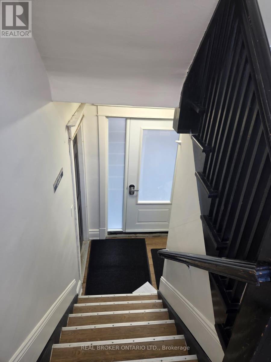 6 - 985 Main Street E, Hamilton, Ontario  L8M 1N3 - Photo 14 - X12635448