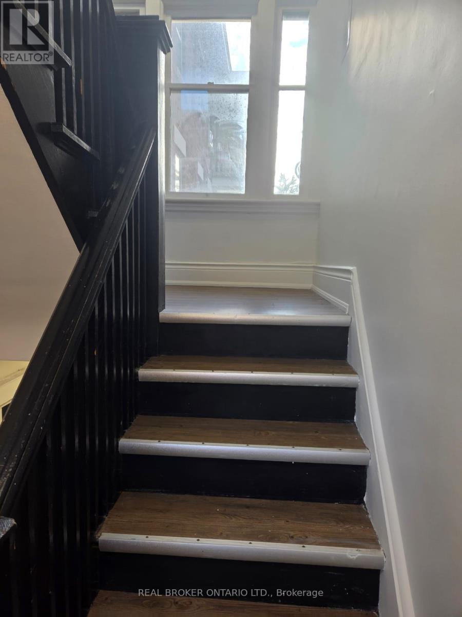 6 - 985 Main Street E, Hamilton, Ontario  L8M 1N3 - Photo 15 - X12635448