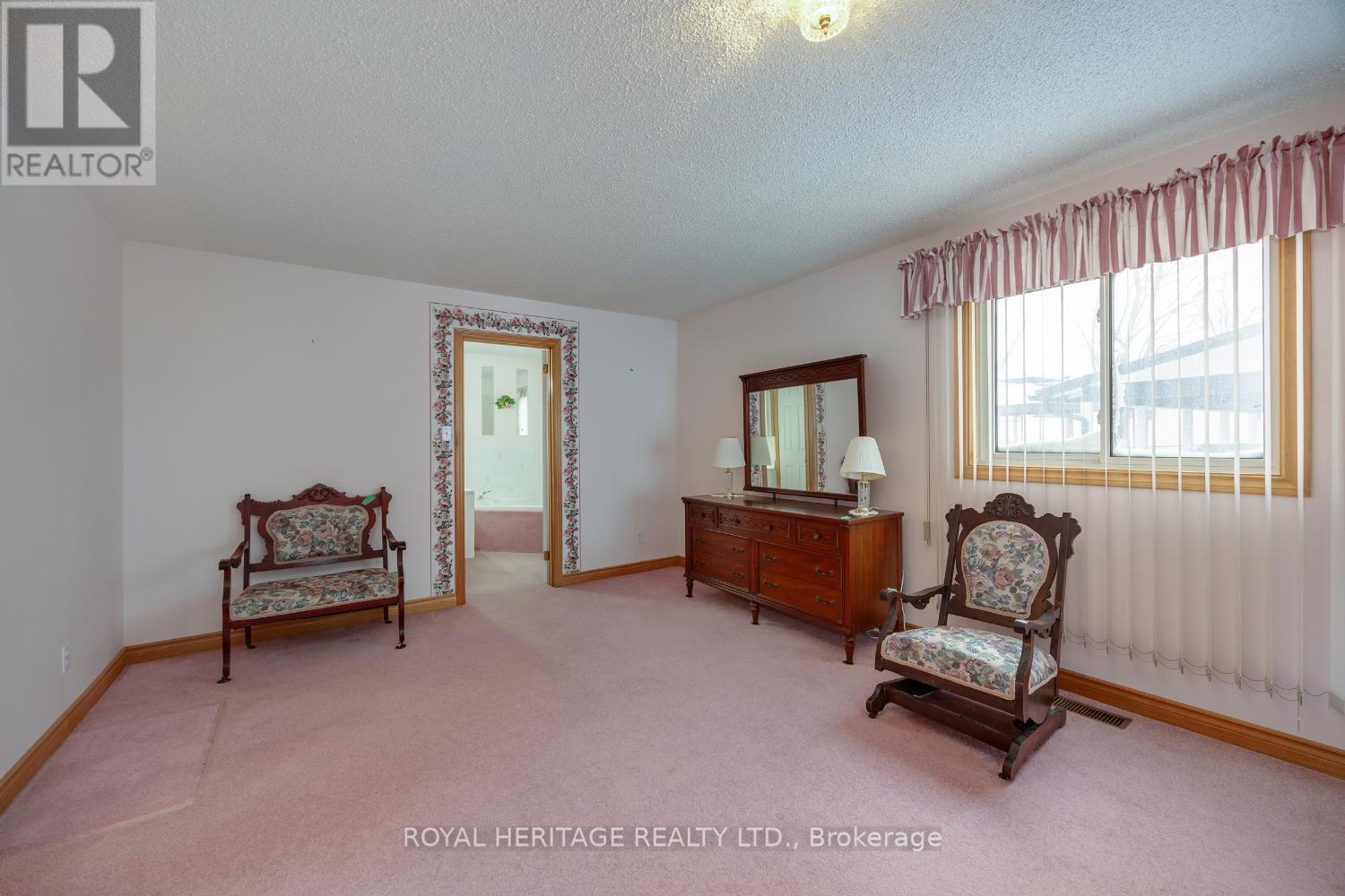 31 Wellington Street, Brock, Ontario  L0K 1A0 - Photo 21 - N12634348