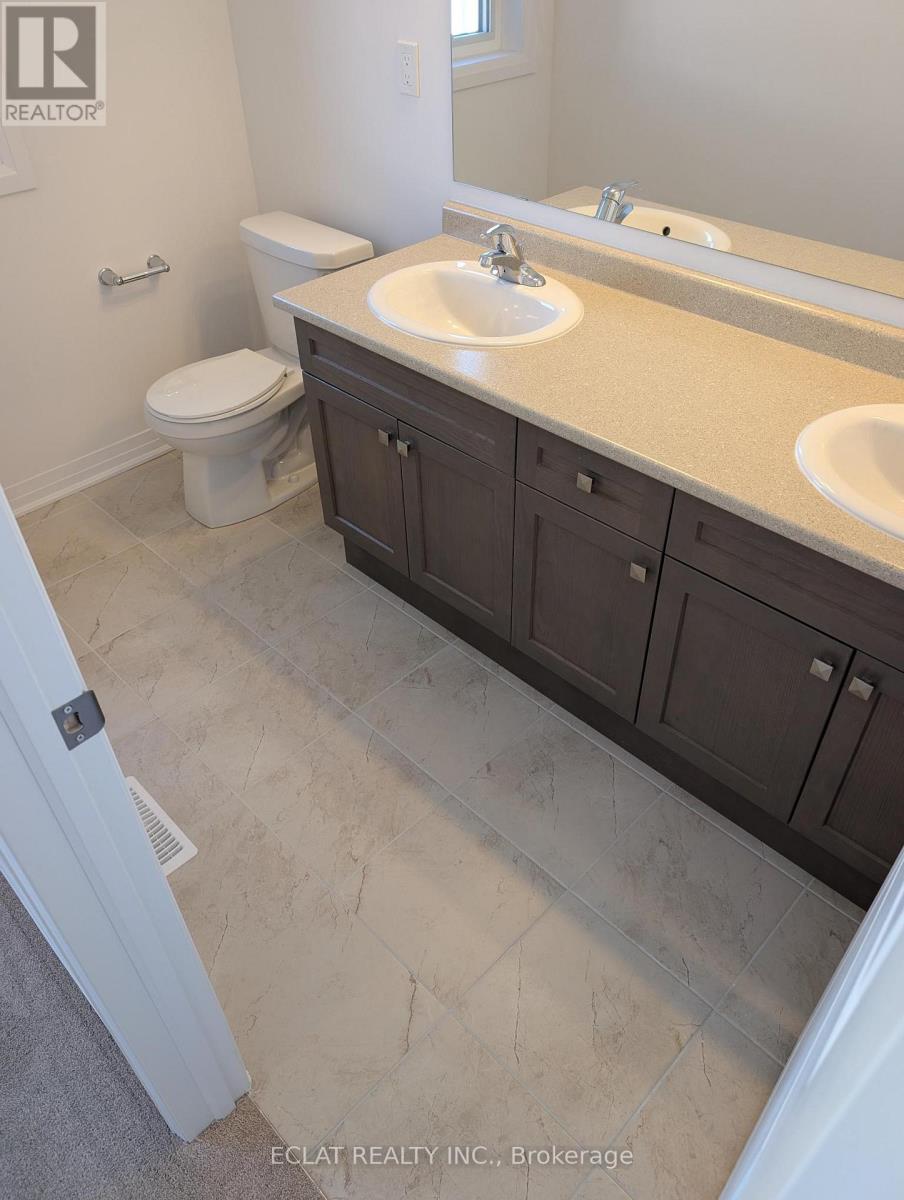 127 Manuel Street, Stratford, Ontario  N5A 0M1 - Photo 4 - X12614644