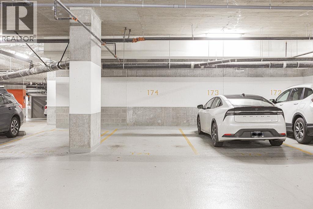 304 3096 Windsor Gate, Coquitlam, British Columbia  V3B 0P4 - Photo 34 - R3073940