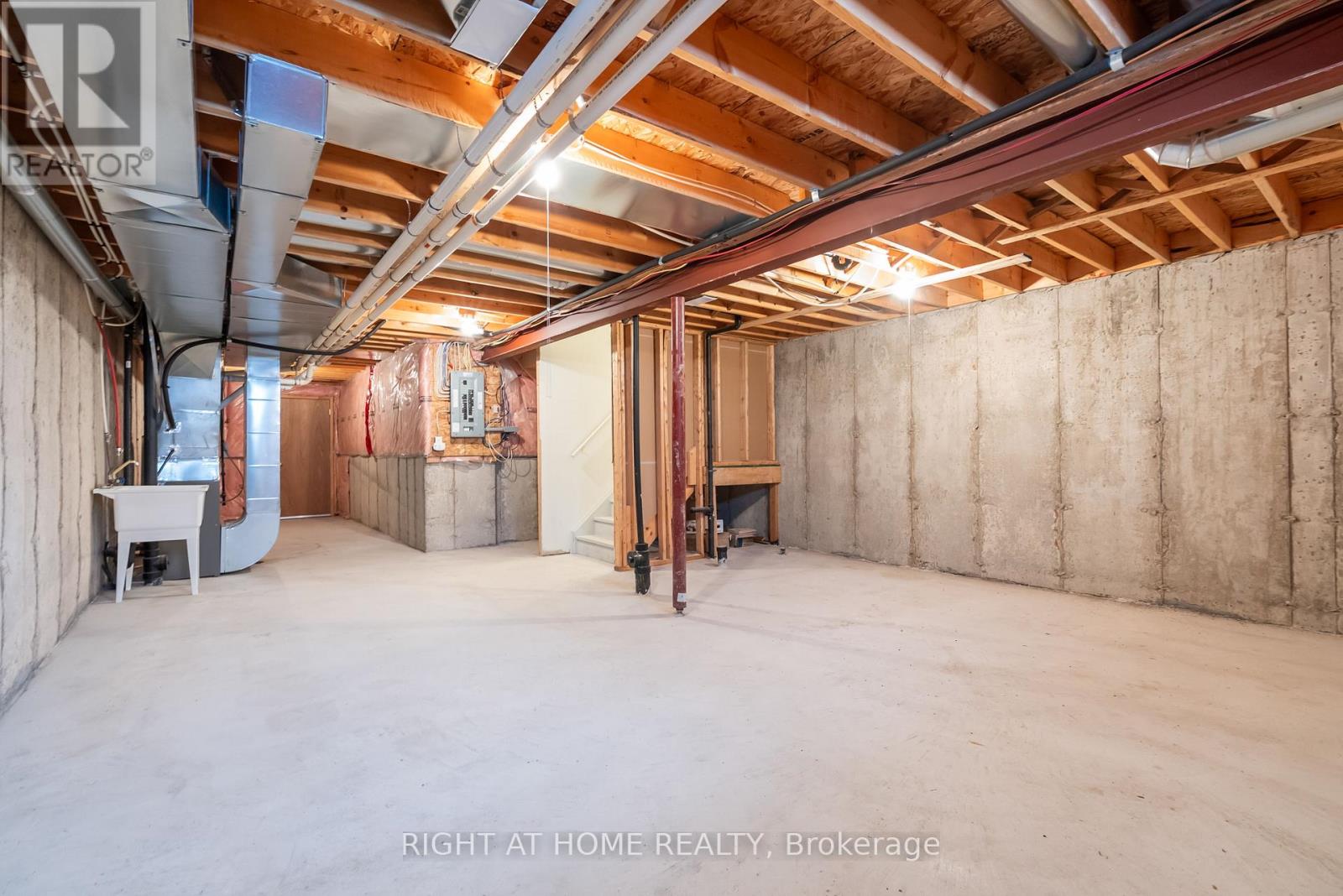 9 - 320 Ravineview Drive, Vaughan, Ontario  L6A 4H1 - Photo 36 - N12635476