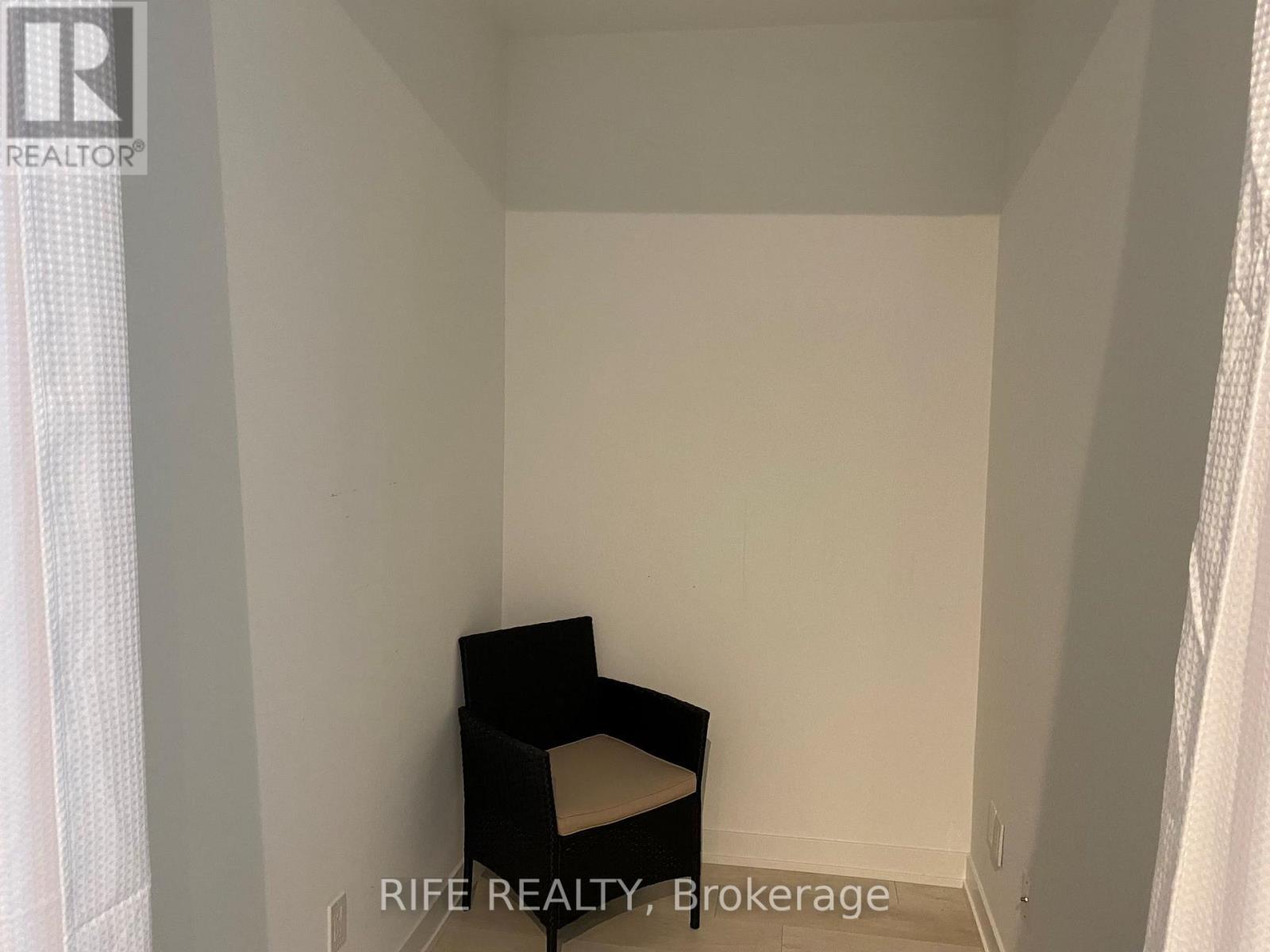 702 - 18 Maitland Terrace, Toronto, Ontario  M4Y 0H2 - Photo 15 - C12635500