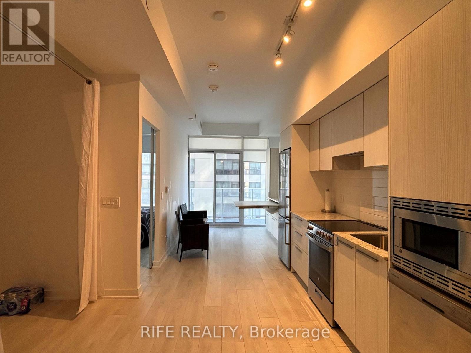 702 - 18 Maitland Terrace, Toronto, Ontario  M4Y 0H2 - Photo 5 - C12635500