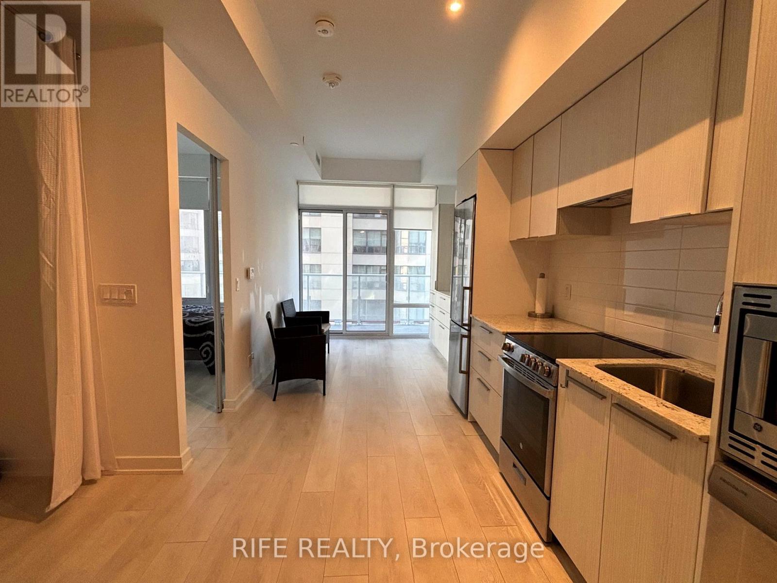 702 - 18 Maitland Terrace, Toronto, Ontario  M4Y 0H2 - Photo 7 - C12635500