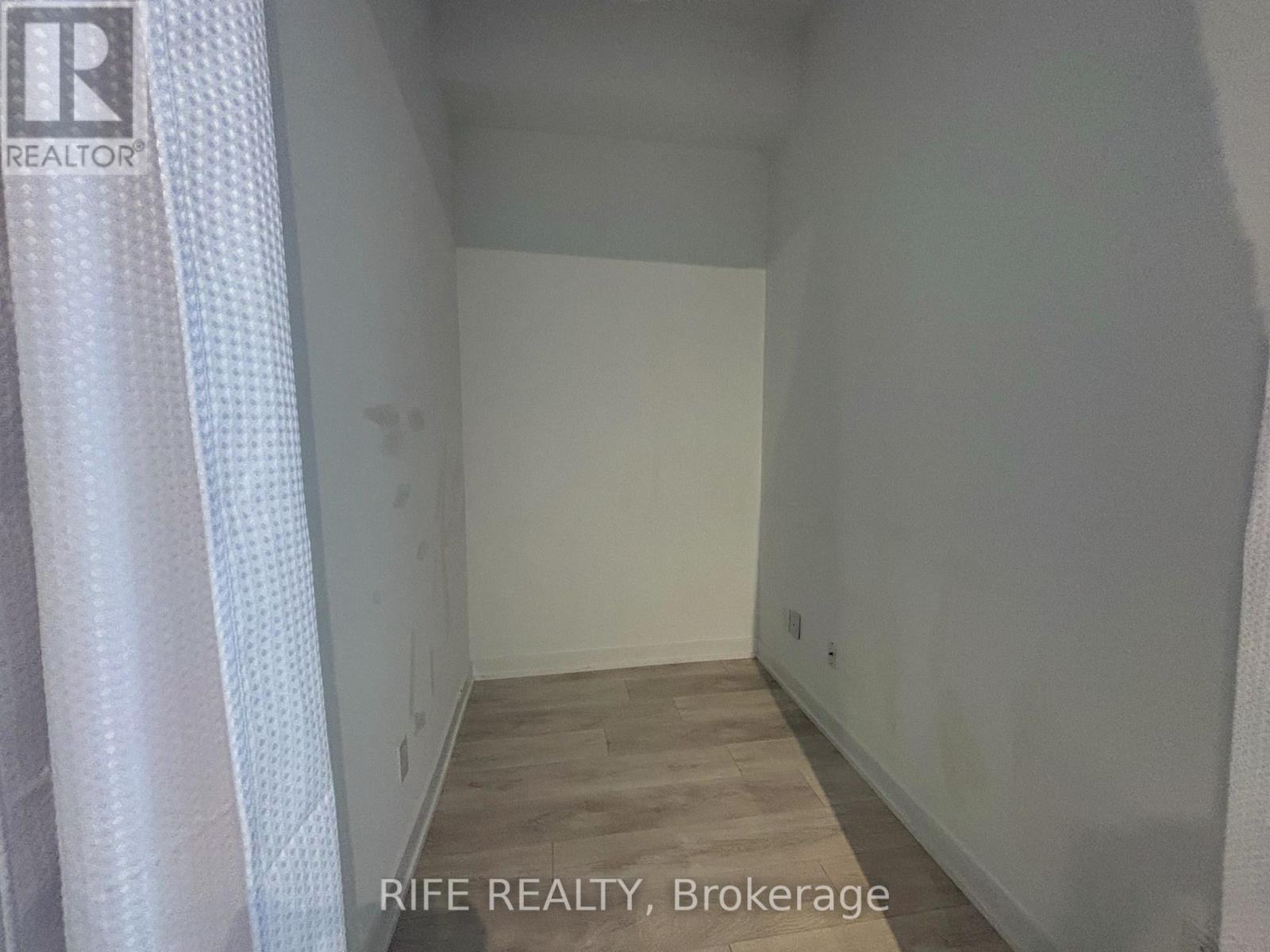 702 - 18 Maitland Terrace, Toronto, Ontario  M4Y 0H2 - Photo 8 - C12635500