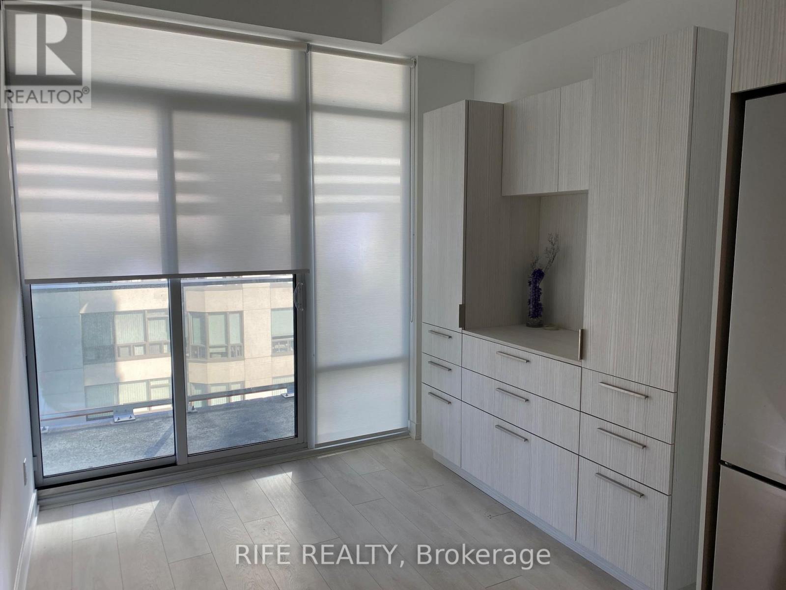 702 - 18 Maitland Terrace, Toronto, Ontario  M4Y 0H2 - Photo 9 - C12635500