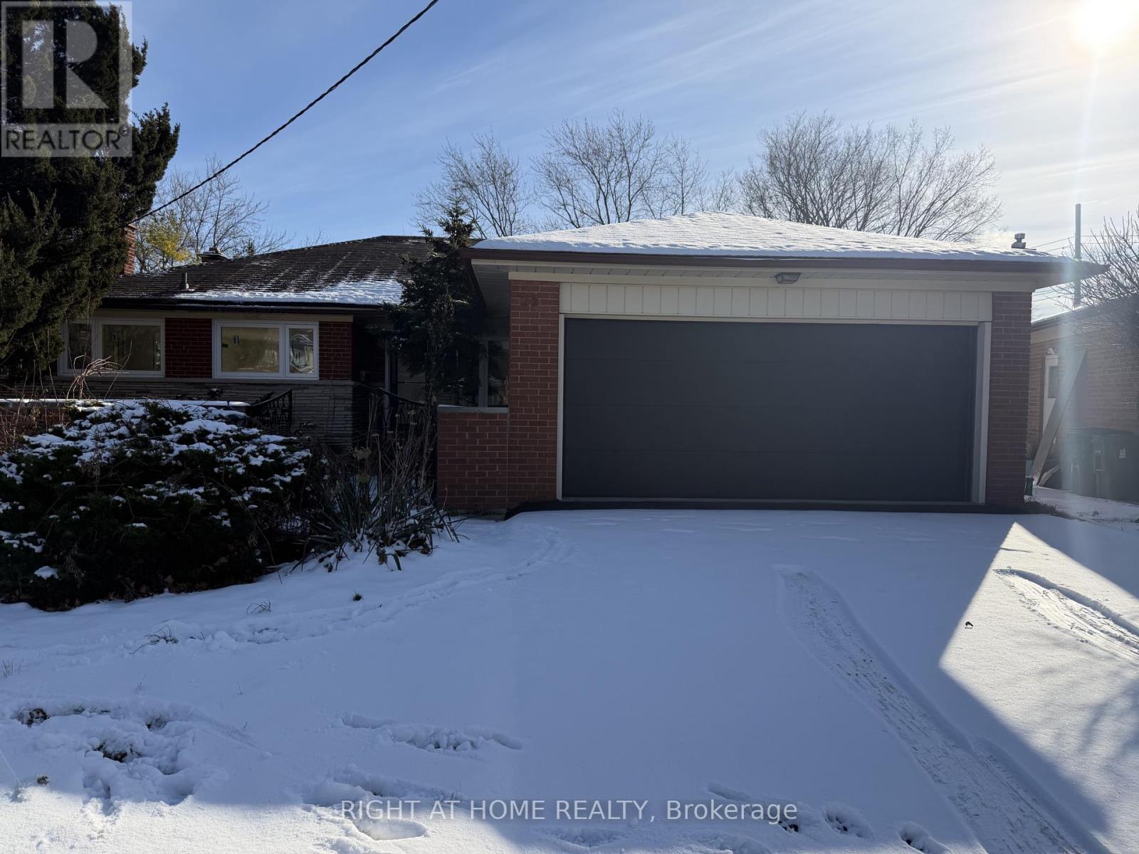 25 MANGO DRIVE, Toronto, Ontario
