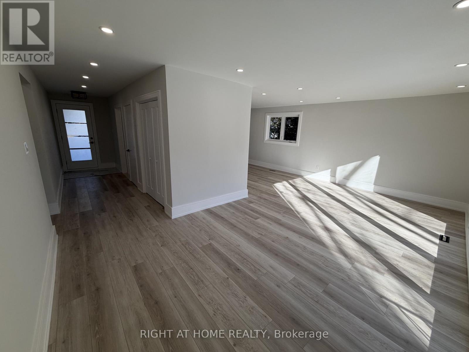 25 Mango Drive, Toronto, Ontario  M2K 2E9 - Photo 10 - C12635504