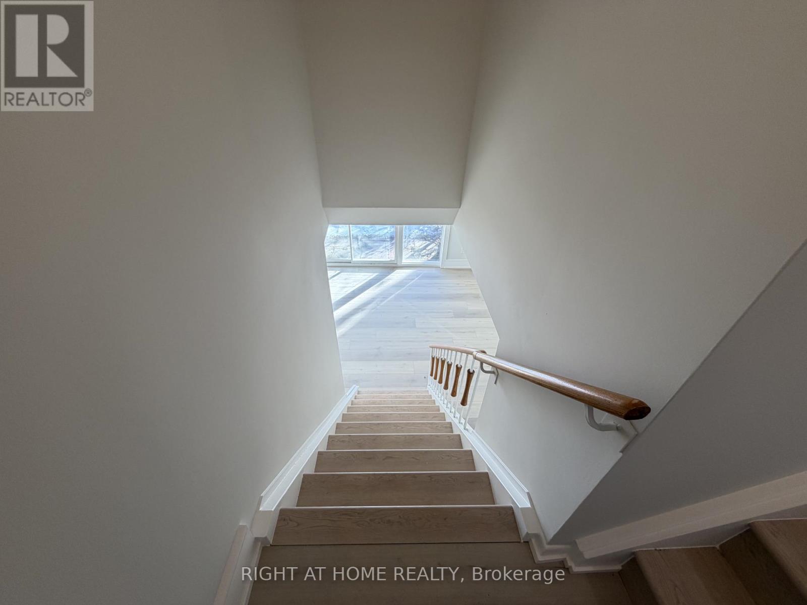 25 Mango Drive, Toronto, Ontario  M2K 2E9 - Photo 16 - C12635504