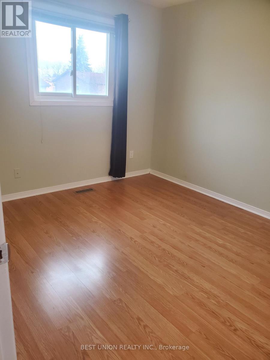 104 Houseman Crescent, Richmond Hill (North Richvale), Ontario  L4C 7S5 - Photo 11 - N12635498