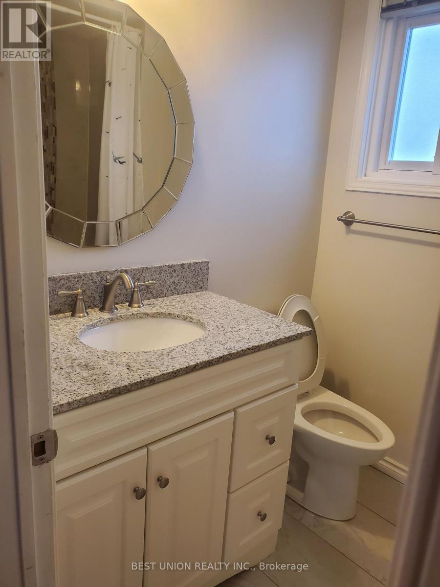 104 Houseman Crescent, Richmond Hill (North Richvale), Ontario  L4C 7S5 - Photo 17 - N12635498