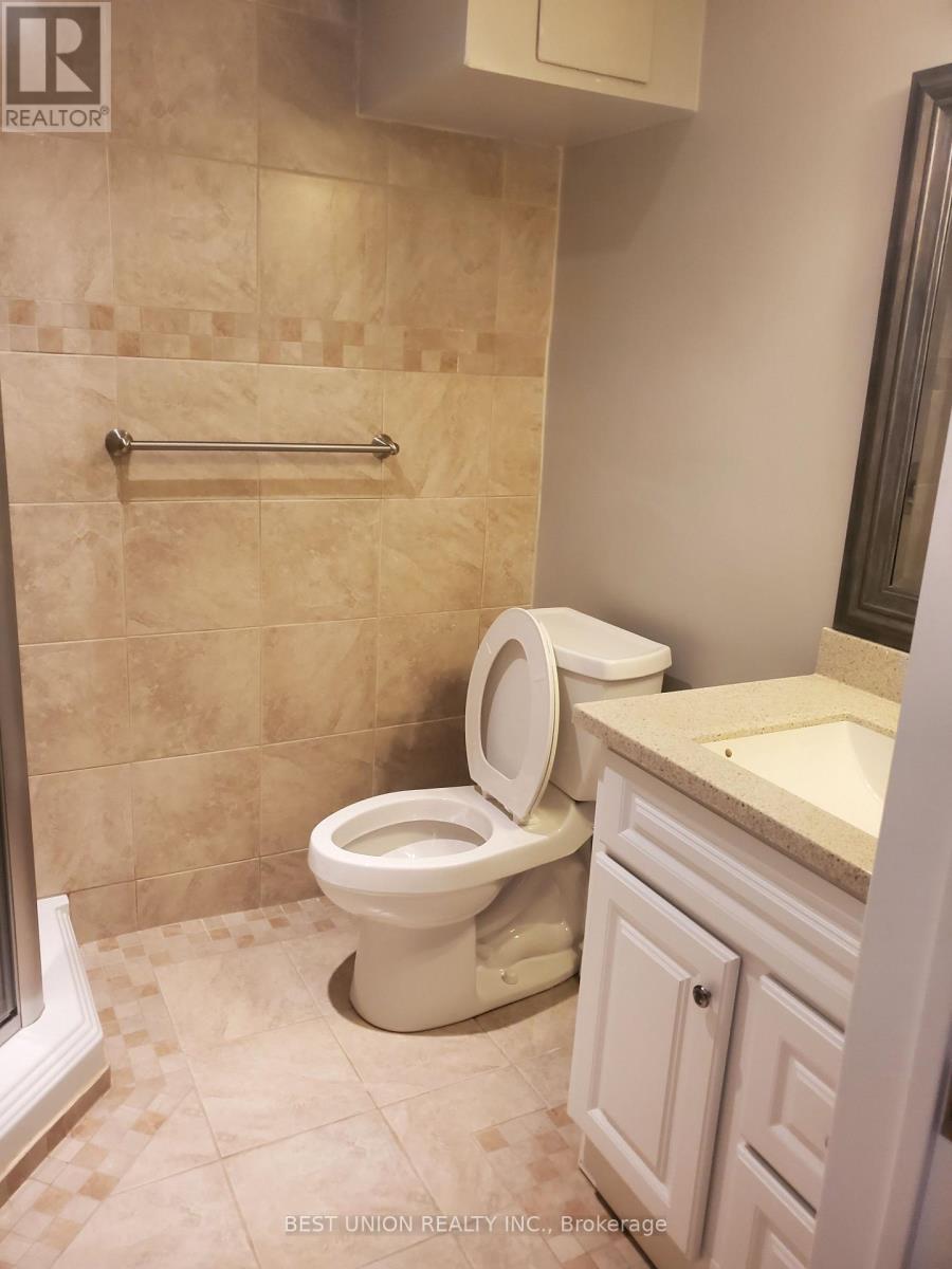 104 Houseman Crescent, Richmond Hill (North Richvale), Ontario  L4C 7S5 - Photo 19 - N12635498