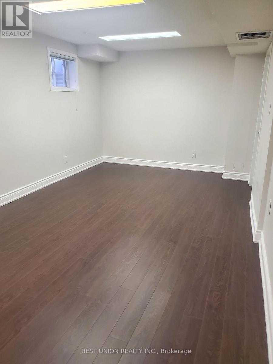 104 Houseman Crescent, Richmond Hill (North Richvale), Ontario  L4C 7S5 - Photo 20 - N12635498