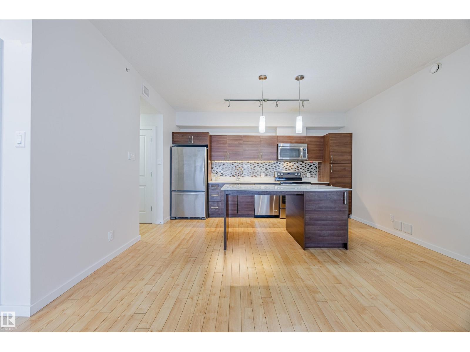 #409 9517 160 Av Nw, Edmonton, Alberta T5Z 0N1 - Photo 5 - E4468199