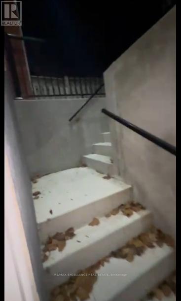 Basement - 24 Billingsley Court, Brampton (Fletcher's Creek South), Ontario  L6W 4M8 - Photo 9 - W12635484