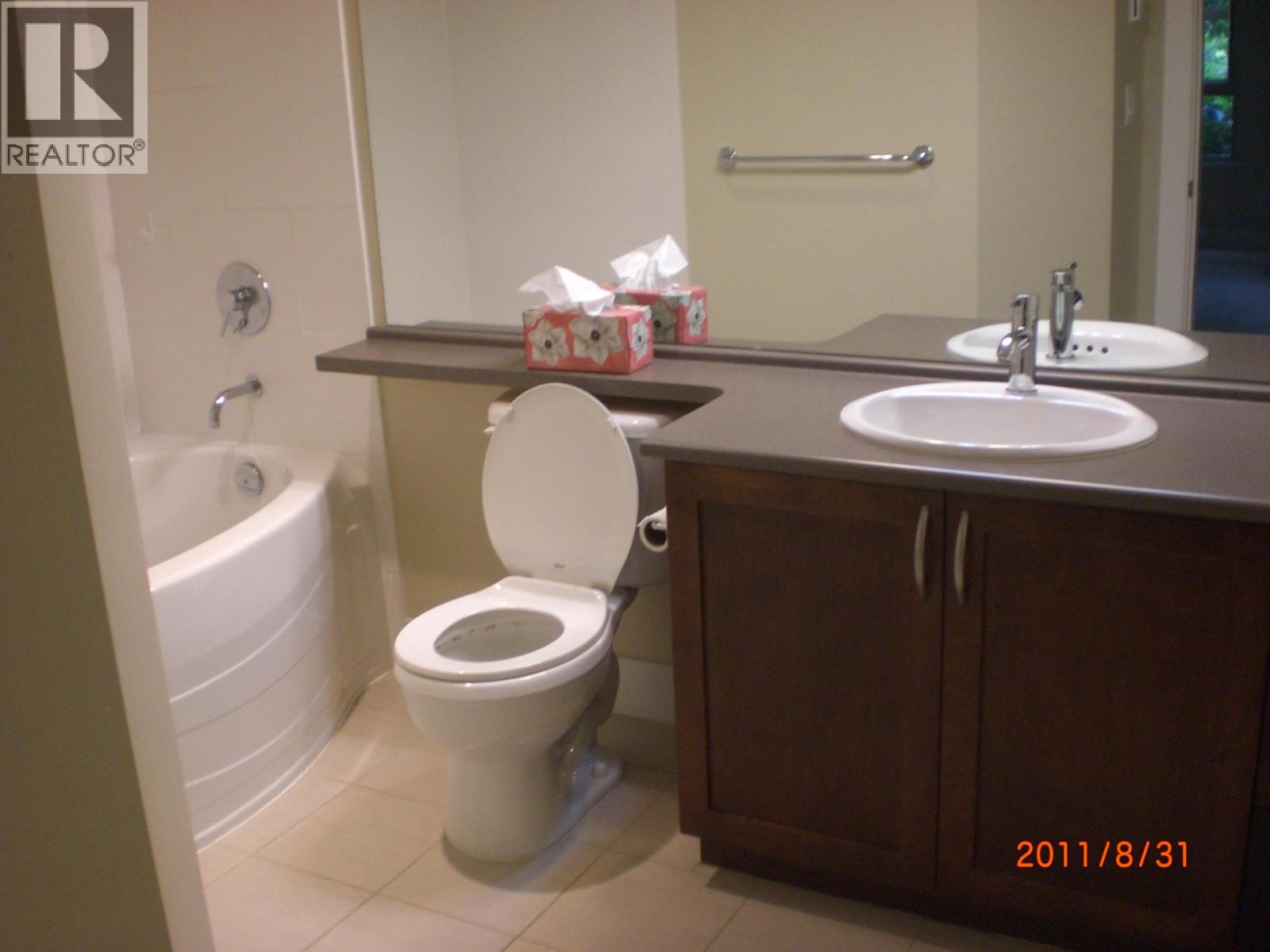 110 2388 Western Parkway, Vancouver, British Columbia  V6T 2K4 - Photo 14 - R3074042