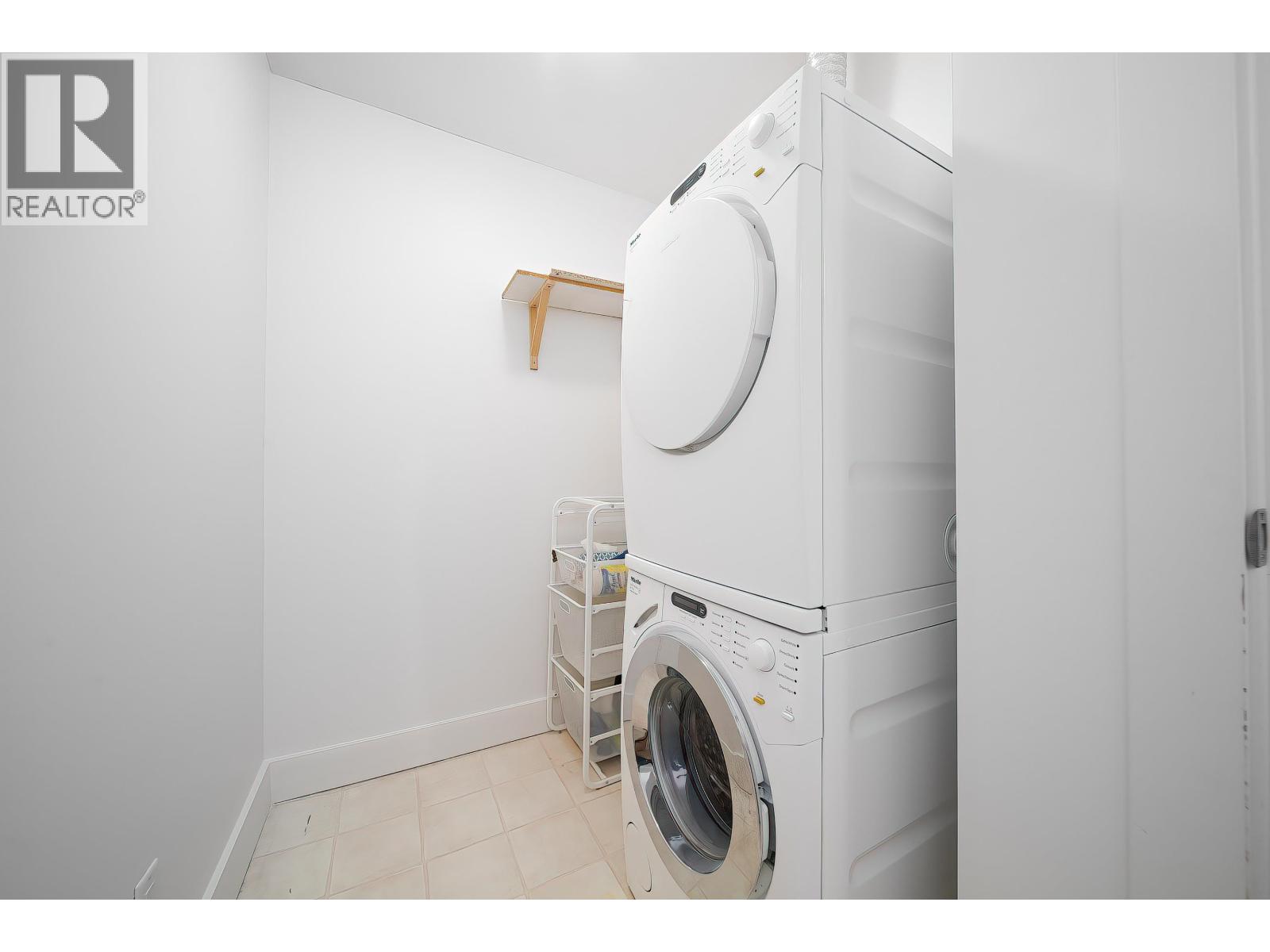 212 6333 Larkin Drive, Vancouver, British Columbia V6T 0A7 - Photo 21 - R3066182