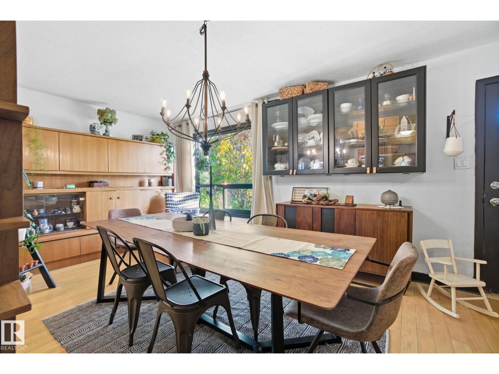 223 Dickinsfield Co Nw, Edmonton, Alberta T5E 5V8 - Photo 3 - E4468200