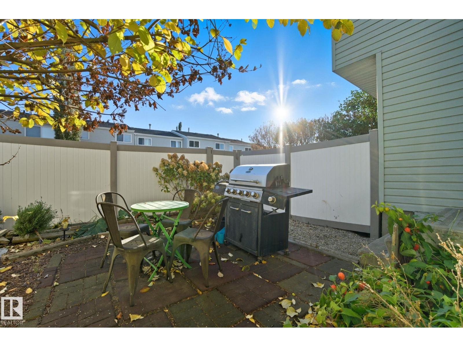 223 Dickinsfield Co Nw, Edmonton, Alberta T5E 5V8 - Photo 53 - E4468200