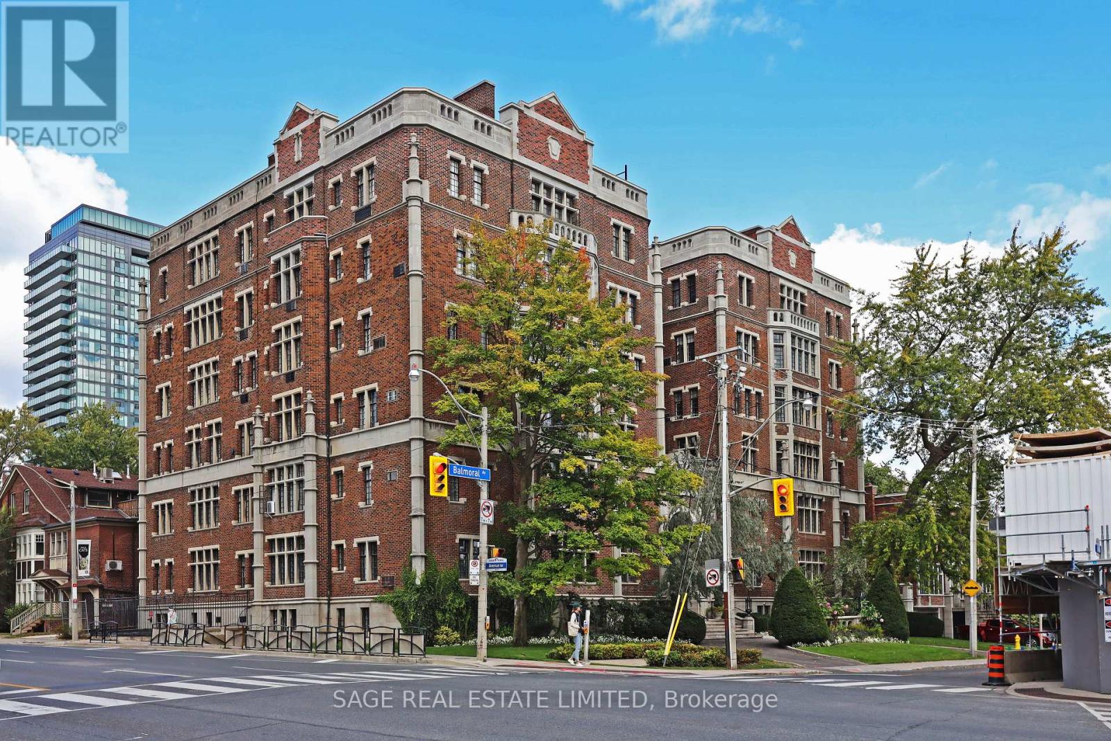 402 - 150 BALMORAL AVENUE, Toronto, Ontario