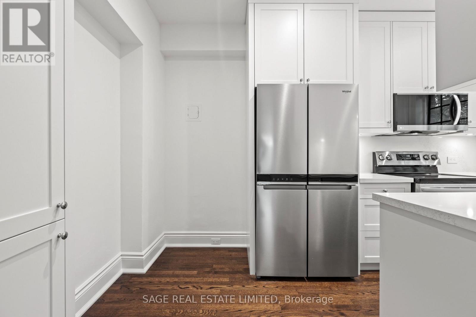 402 - 150 Balmoral Avenue, Toronto, Ontario  M4V 1J4 - Photo 10 - C12635516