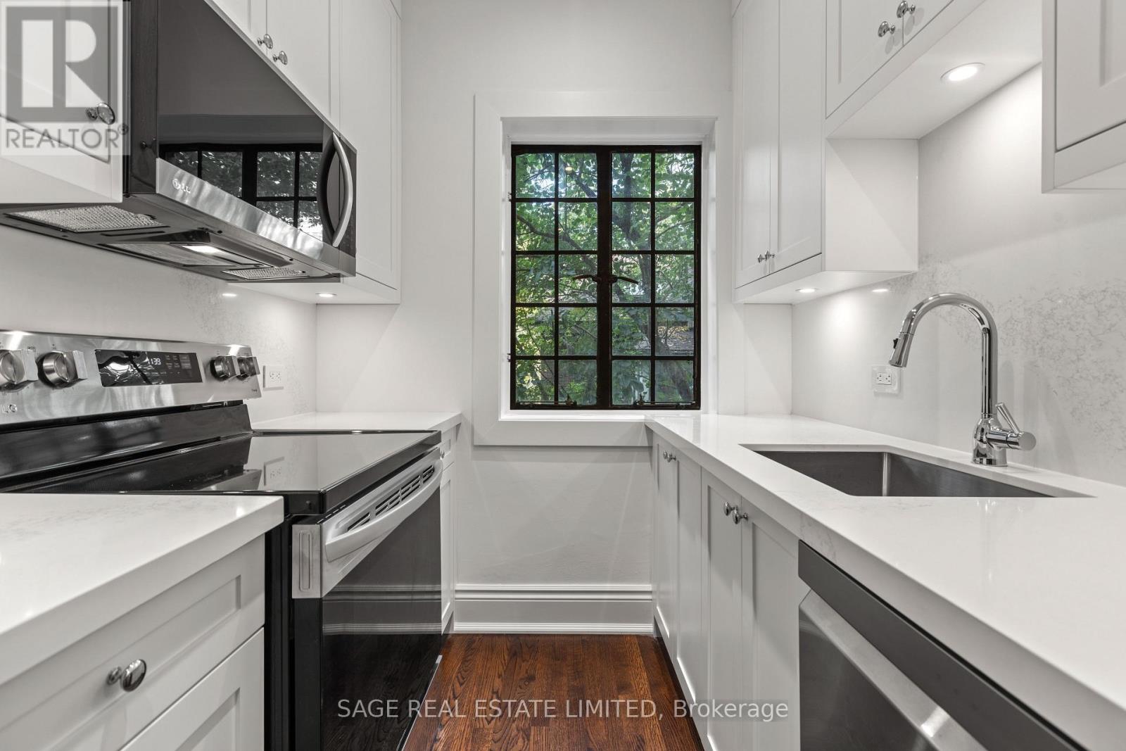 402 - 150 Balmoral Avenue, Toronto, Ontario  M4V 1J4 - Photo 13 - C12635516