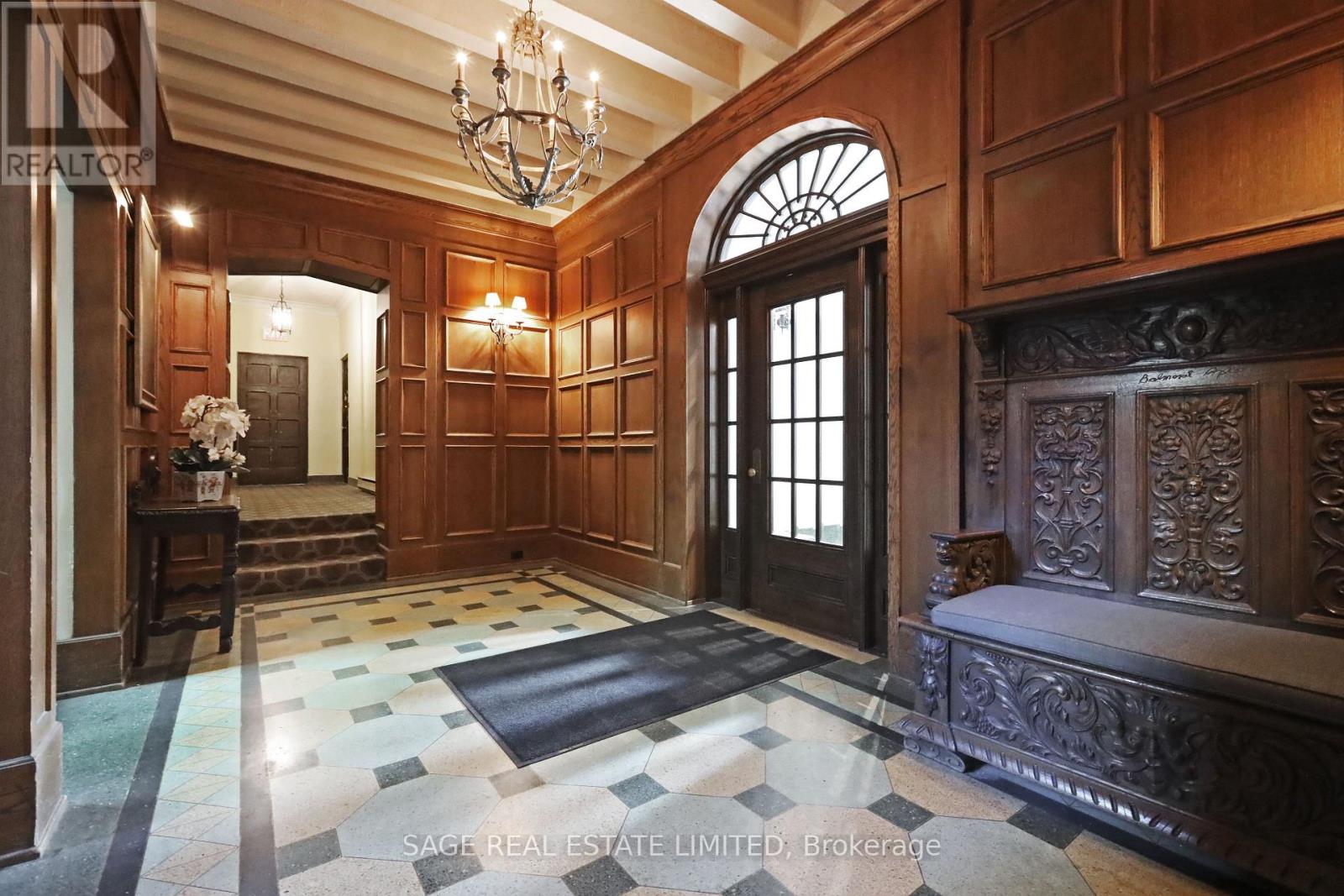 402 - 150 Balmoral Avenue, Toronto, Ontario  M4V 1J4 - Photo 3 - C12635516