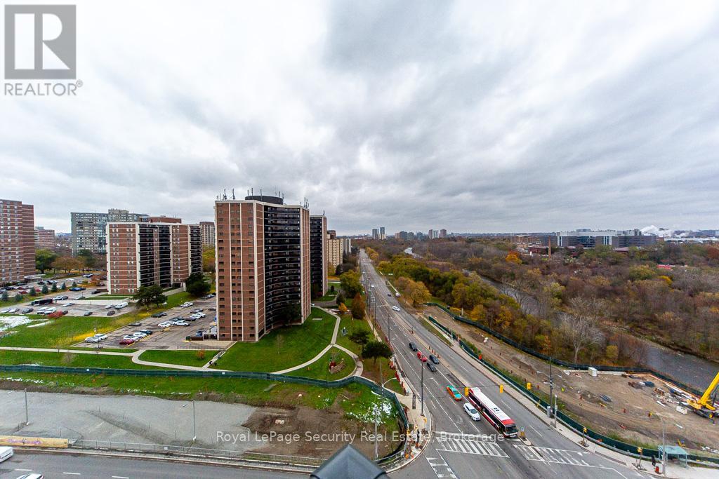 1402 - 38 Fontenay Court, Toronto, Ontario  M9A 5H5 - Photo 42 - W12542278