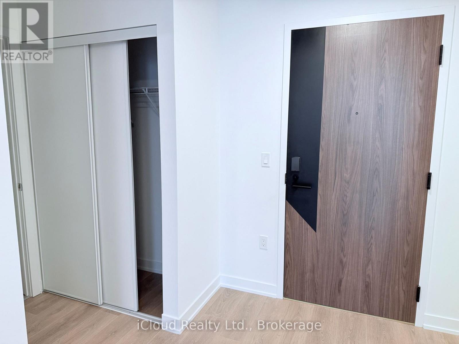 808 - 1037 The Queensway, Toronto, Ontario  M8Z 0H5 - Photo 12 - W12634034