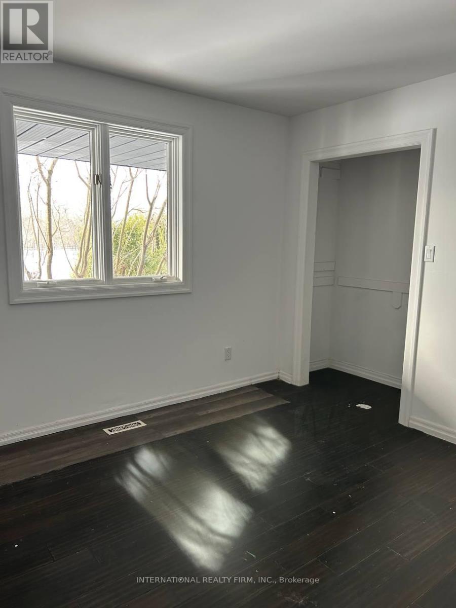 26149 Park Road, Georgina, Ontario L0E 1R0 - Photo 4 - N12635514