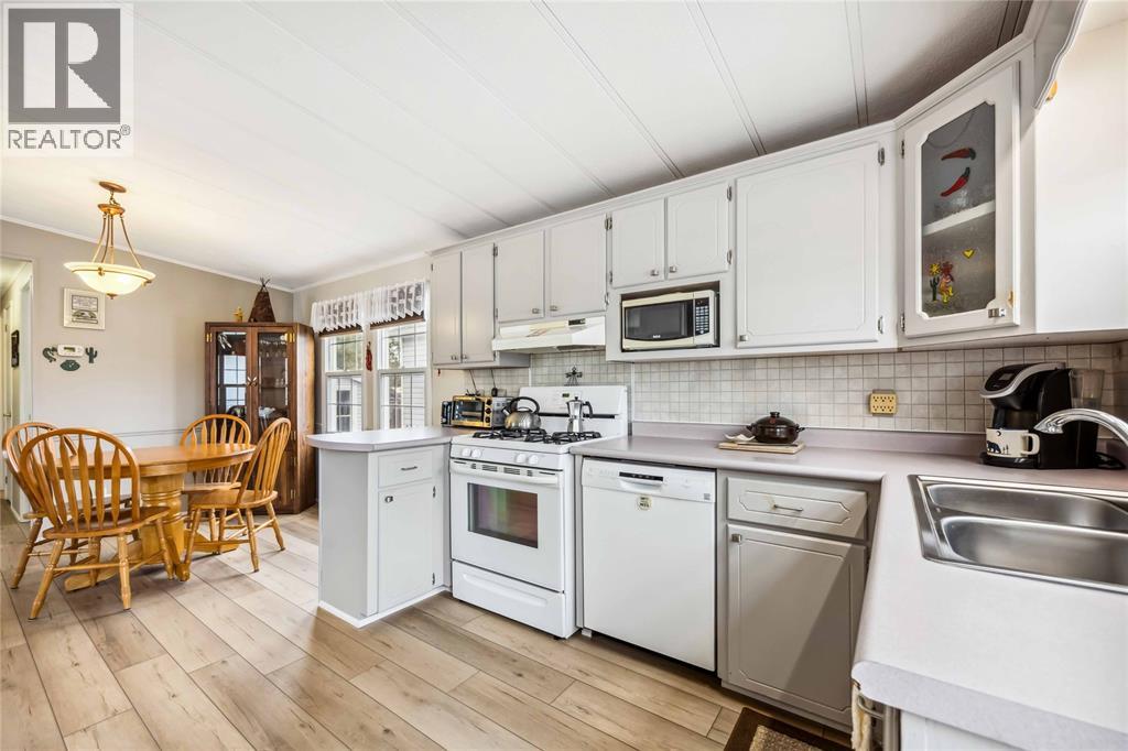 5700 Blackwell Sideroad Unit# 29, Sarnia, Ontario  N7W 1B7 - Photo 15 - 25026457