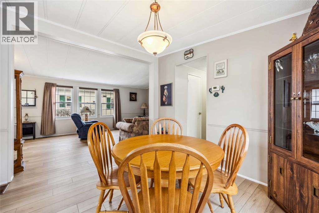 5700 Blackwell Sideroad Unit# 29, Sarnia, Ontario  N7W 1B7 - Photo 11 - 25026457