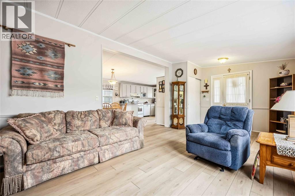 5700 Blackwell Sideroad Unit# 29, Sarnia, Ontario  N7W 1B7 - Photo 8 - 25026457