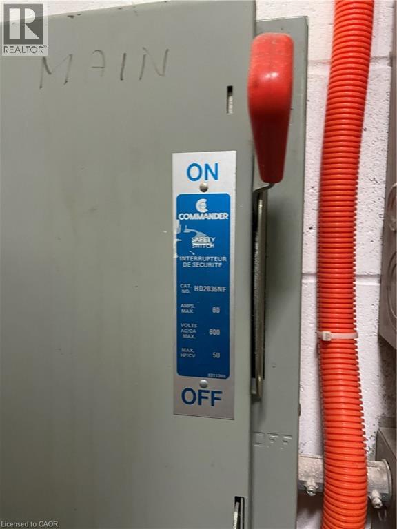 3375 North Service Road Unit# D-9, Burlington, Ontario  L7N 3G2 - Photo 3 - 40747871