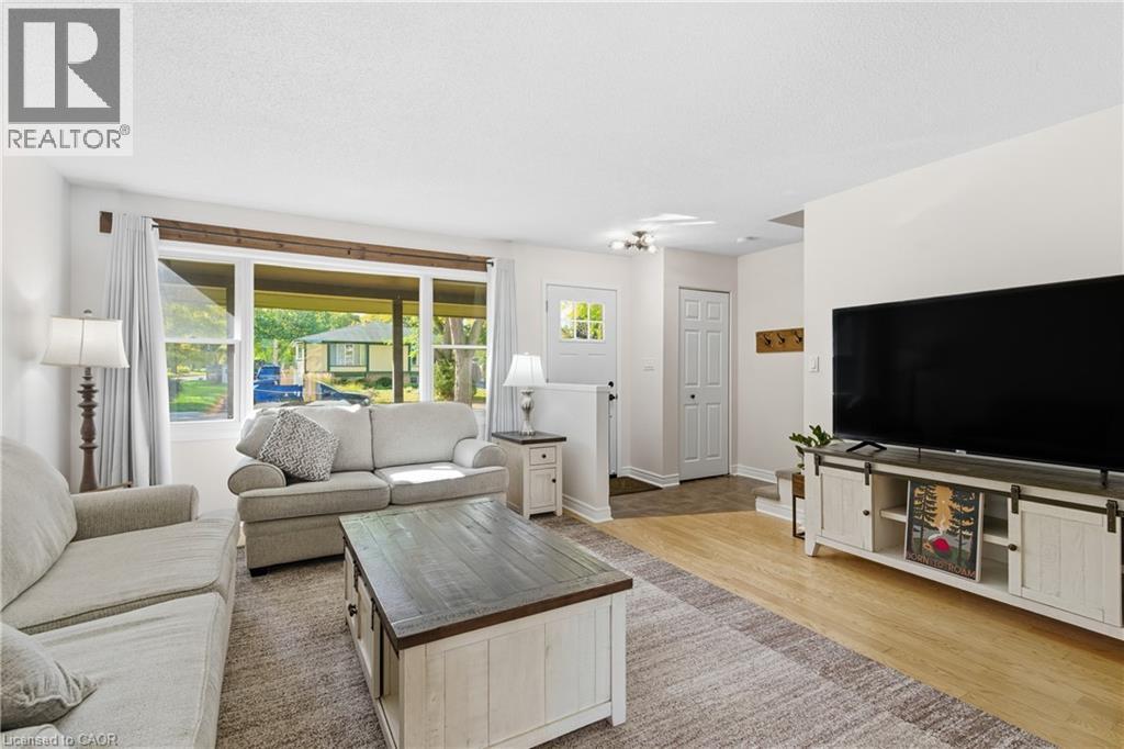 23 Glengrove Avenue, Grimsby, Ontario  L3M 4L6 - Photo 7 - 40775418