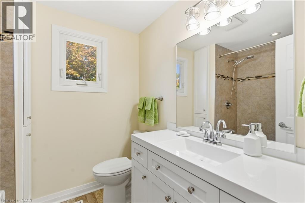 23 Glengrove Avenue, Grimsby, Ontario  L3M 4L6 - Photo 15 - 40775418