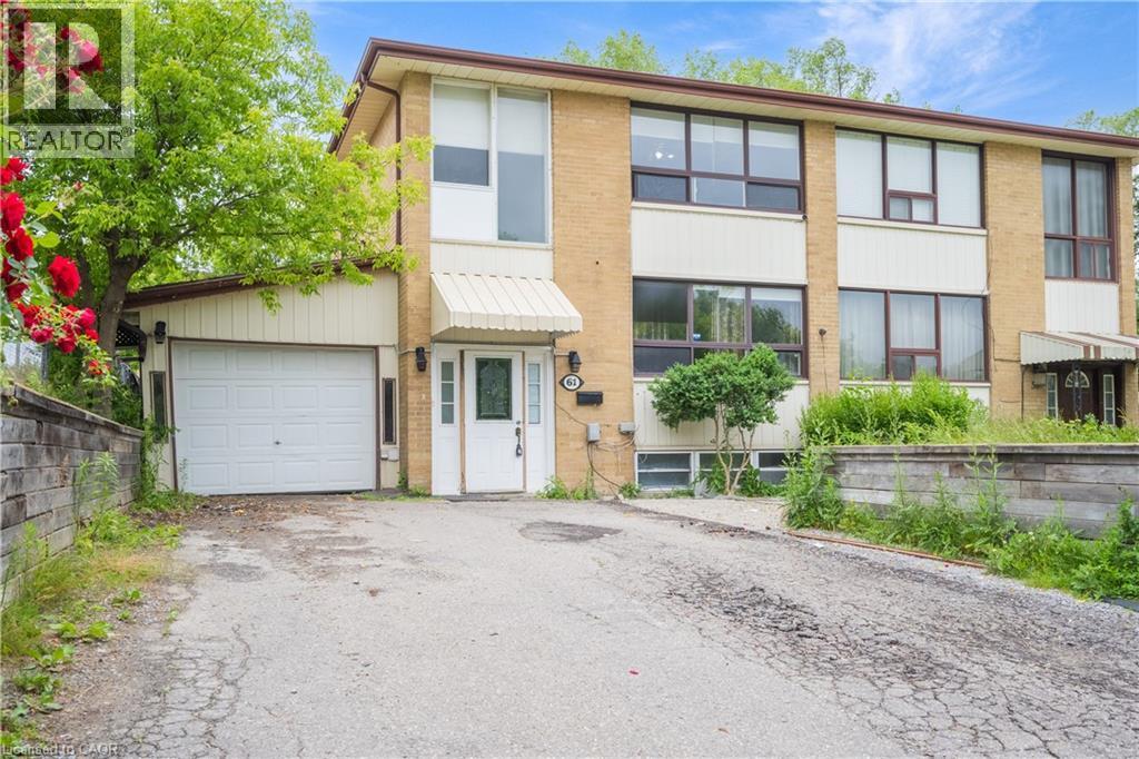 61 Clarence Street, Brampton, Ontario  L6W 1S4 - Photo 2 - 40787820