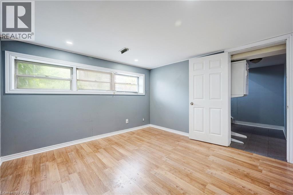 61 Clarence Street, Brampton, Ontario  L6W 1S4 - Photo 37 - 40787820